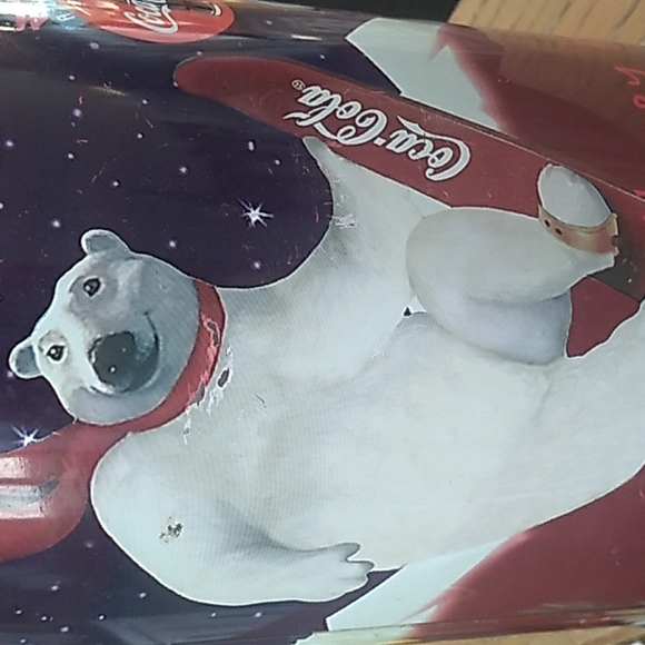 ❄️Coca Cola Collectible Tin Happy Holidays Skiing Polar Bears 🐻‍❄️ - Picture 5 of 12
